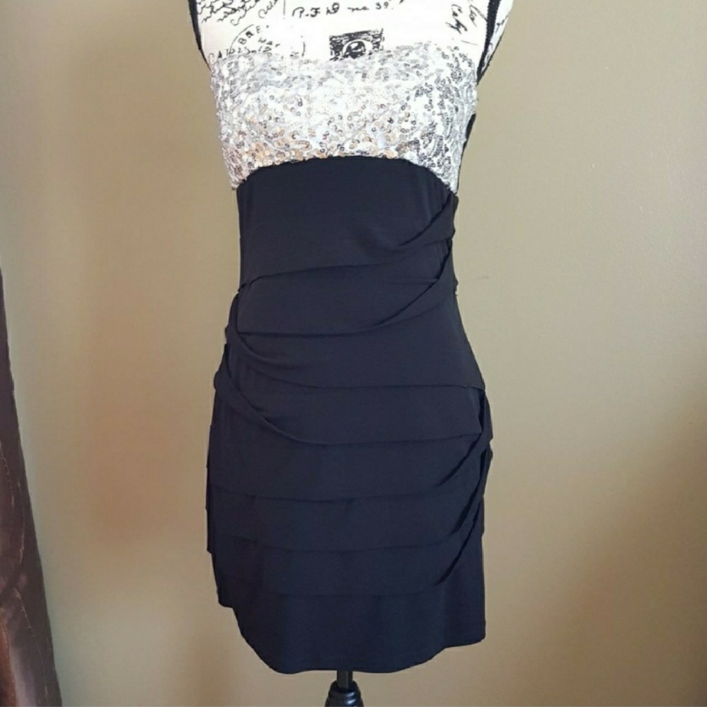 Strapless Black dress